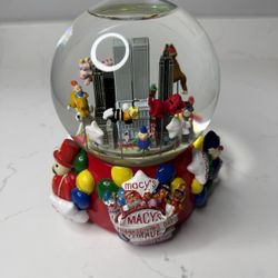 Macys Day Parade 2001 Vintage 75th Anniversary Snowglobe 