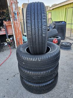 FALKEN 215/70//15