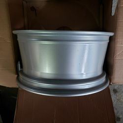 1 Asa light alloy fox 6 T/R racing rim. 8x17" New in a box. Made in Italy