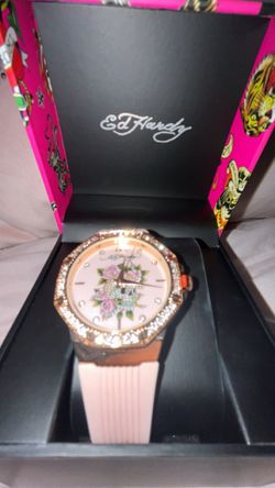 ED HARDY PINK & GOLD WATCH