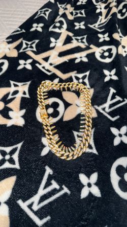 (Fake) golden chain
