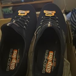 Skechers. Sneakers.  Slip One