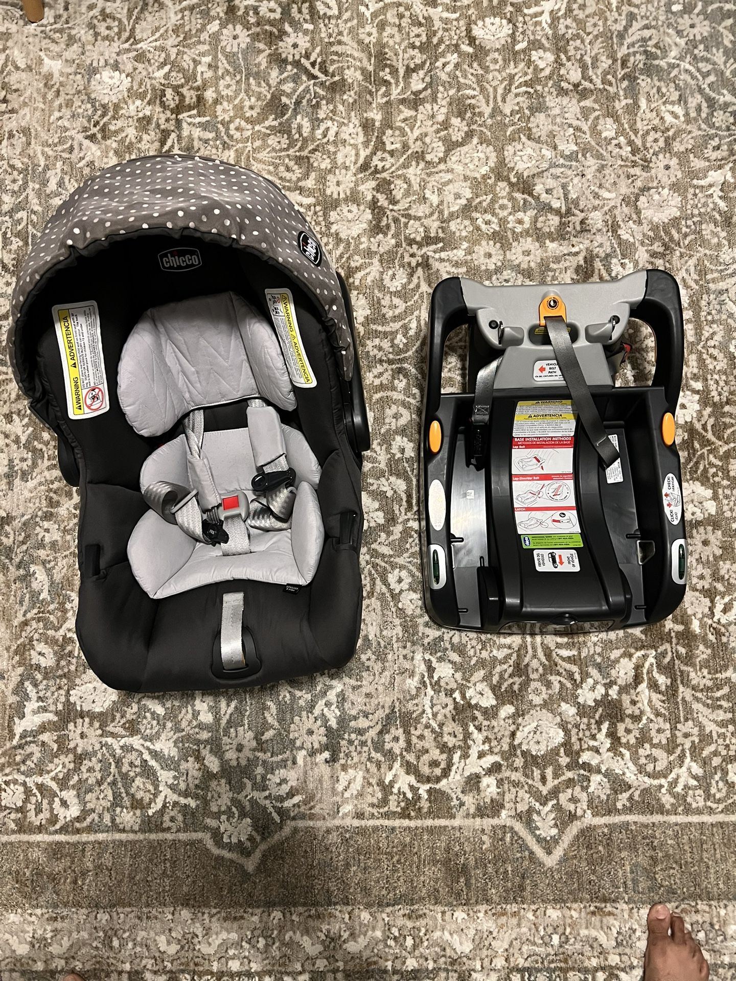 Chicco KeyFit 30 Infant Car Seat and Base