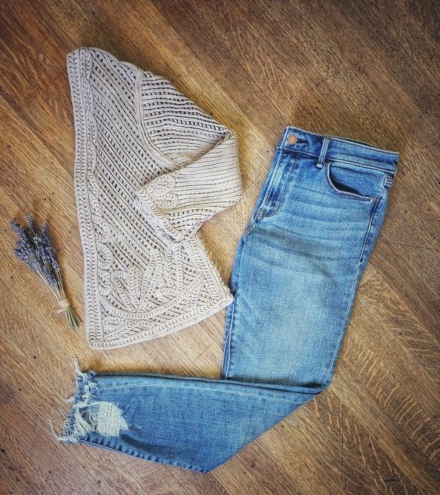 Abercrombie Mid Rise Jeans