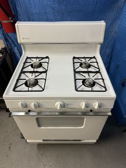Gas oven and stove range 