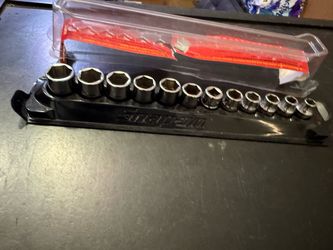 Snap-on 12-Piece Metric Shallow Socket Set (Part Number 212FSMY) featuring 3/8-inch drive, 6-point sockets ranging from 8mm to 19mm.