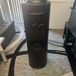 5 Gallon Water Top Dispenser (cold water only)