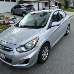 2013 Hyundai Accent