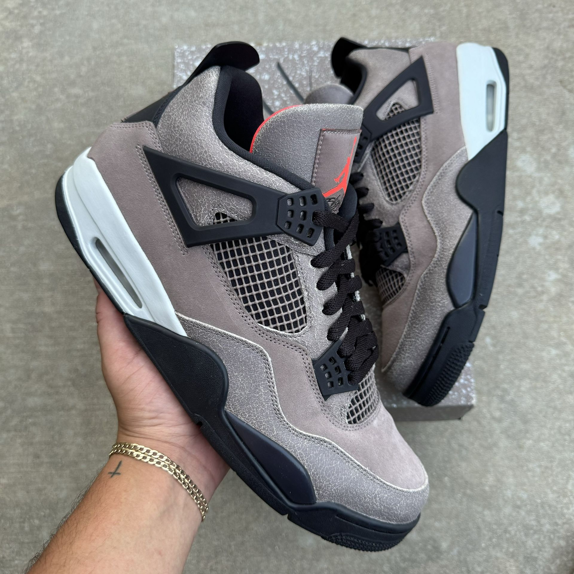 Air Jordan Retro Taupe Haze Mens Size 13 Sneakers