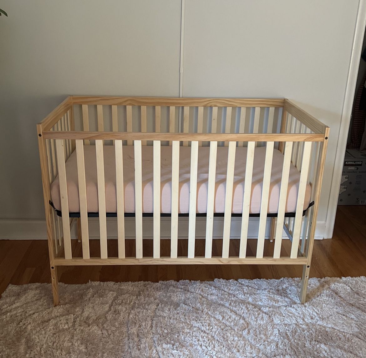 Dream On Me 5-in-1 Convertible Crib In Natural 