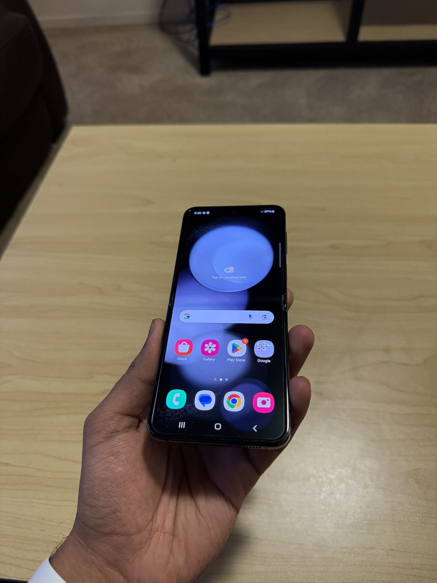 Samsung Galaxy Flip 5, 512 GBs, Unlocked, Fully Functional, Clean imei, fully functional 