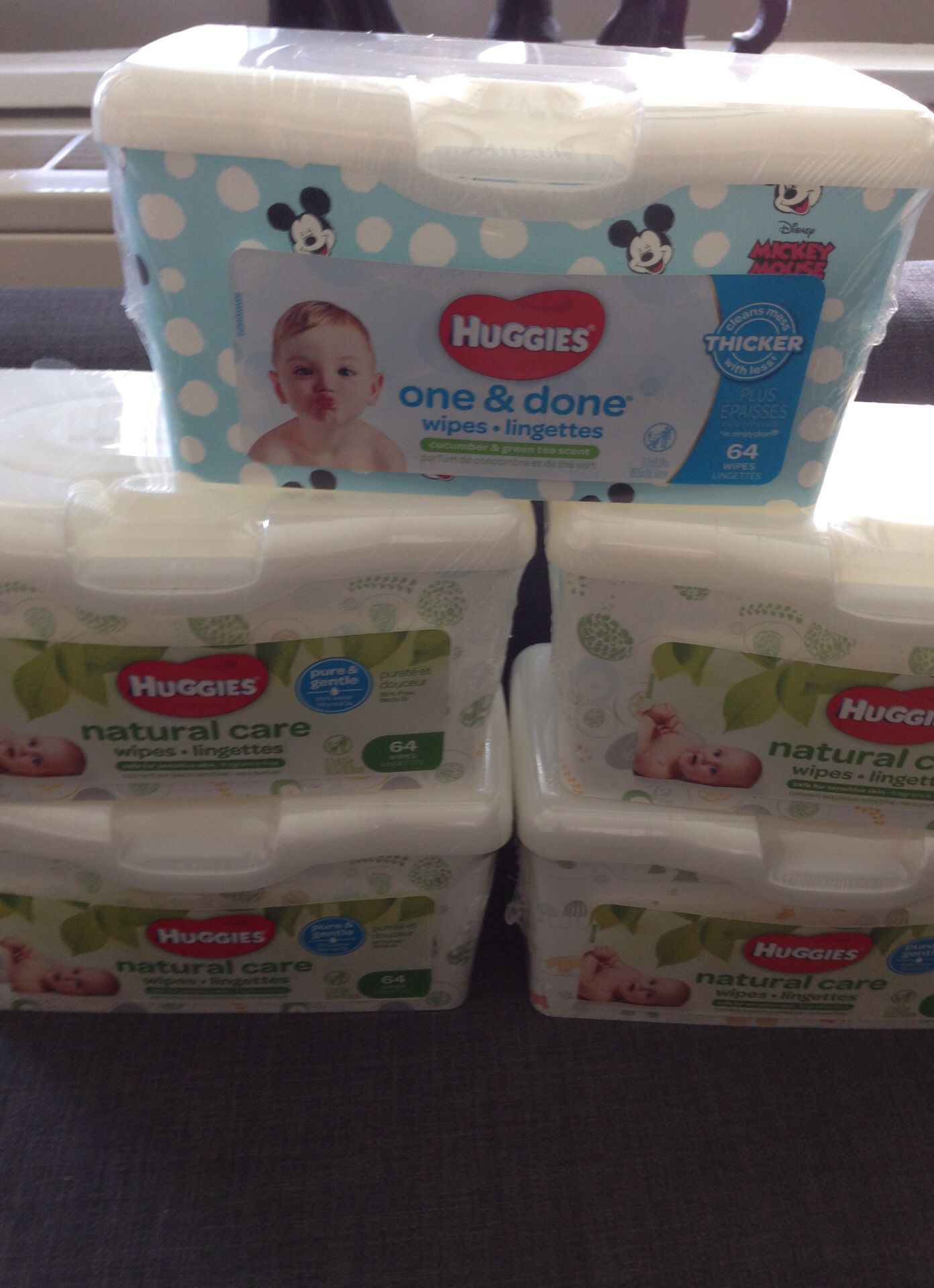 Not available 3#)5 Boxes of Huggies Wipes. Please See All The Pictures and Read the description