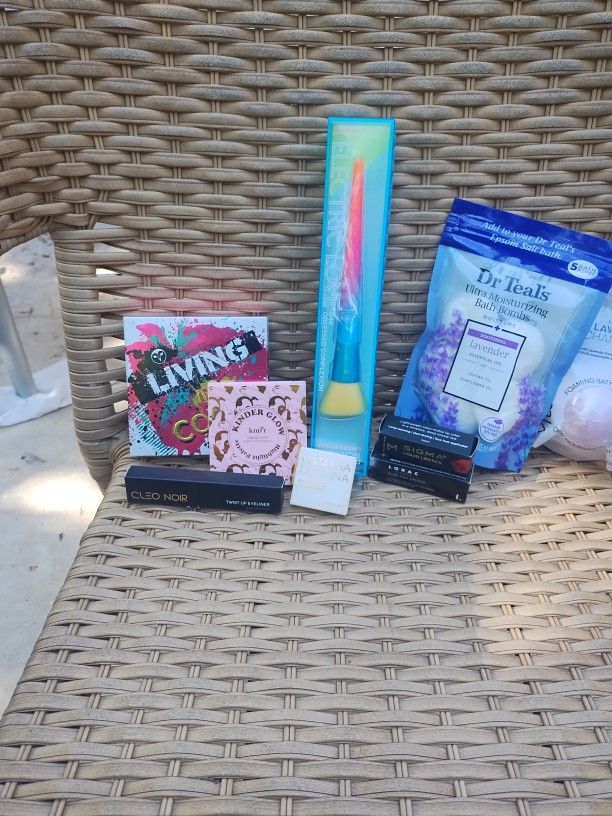 Makeup Bundle