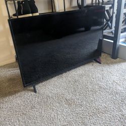 43 Inch Vizio TV