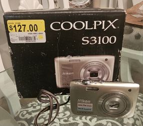 Nikon Coolpix S3100 14.0MP 5x Zoom Digital Camera Silver