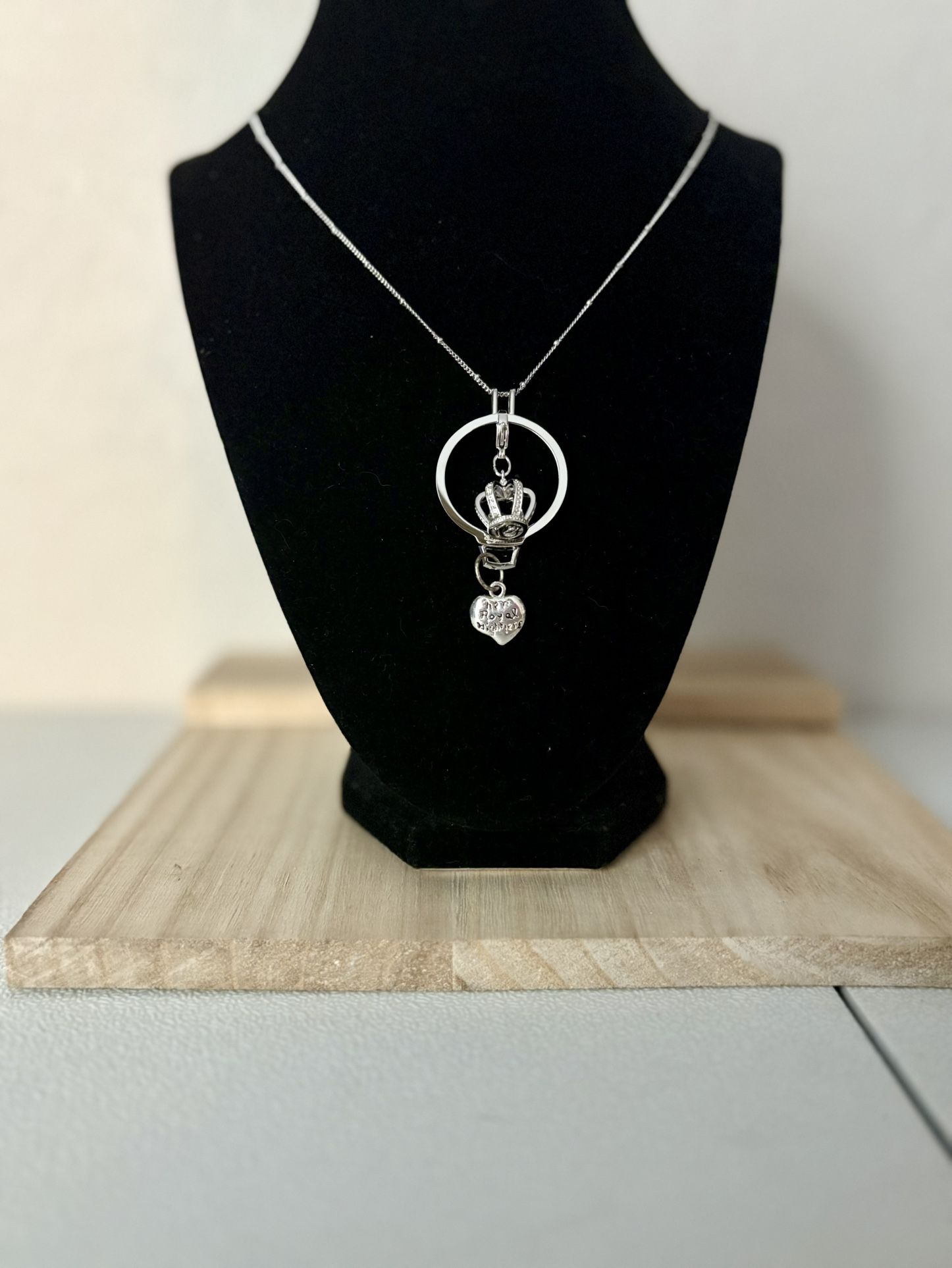 YOUR ROYAL HIGHNESS NECKLACE