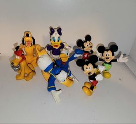 lot of Disney mini figures Mickey Mouse, Donald Duck, Pluto