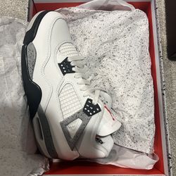 Jordan 4 White Cement Size 8.5 100% Authentic 