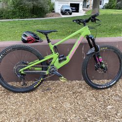 Mountain Bike 
