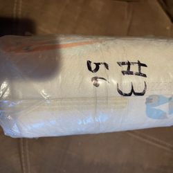 Pampers  $20 Everything  Dos Paquetes Grandes Y Uno Pequeño 