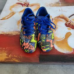 Adidas Soccer Shoes Size 5.5