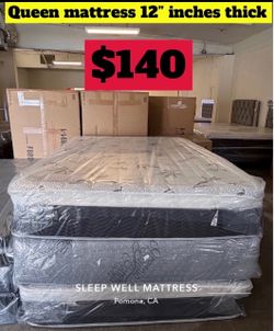 Queen size pillow top mattress