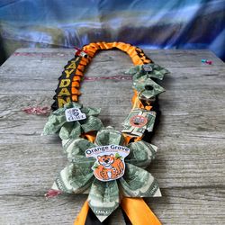 Graduation leis