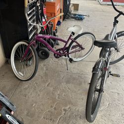 2 Beach Cruisers 