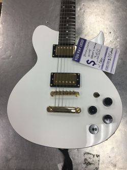 Washburn electric guitar w150 with case