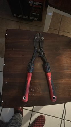 Milwaukee Bolt Cutters