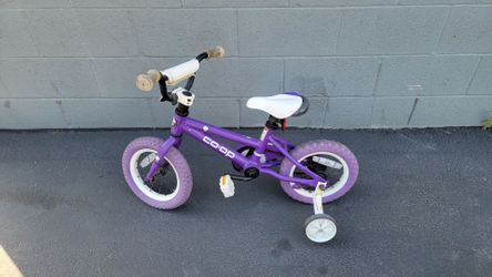 Purple Toddler Girls Bike with Training Wheels
