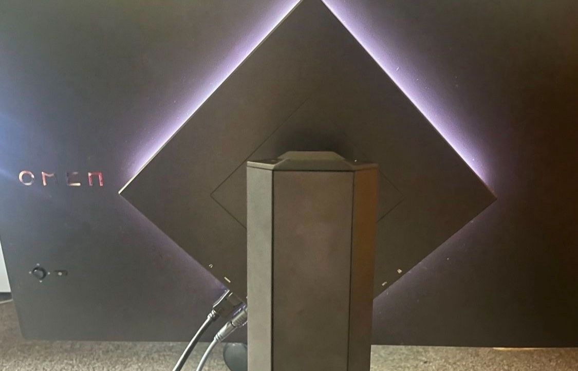 OMEN 27i