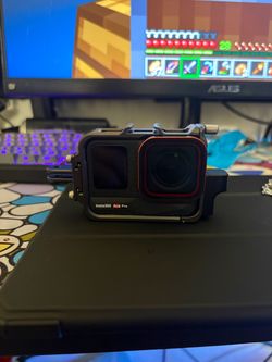 Insta360 Ace Pro
