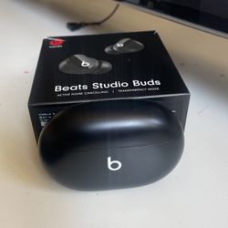 Beats Studio Buds 