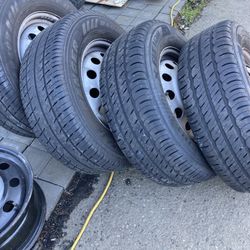 Set Of 235 65 16 C Tires