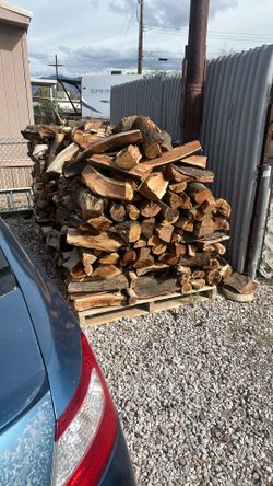 Full Cords Dried Mesquite Firewood
