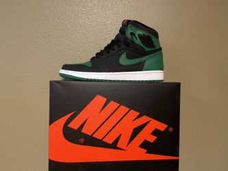 Pine green 1s