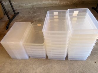 Clear Plastic Storage Containers with Lids – Lot