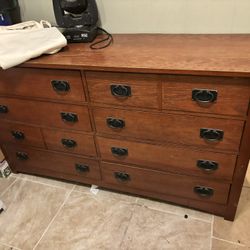 8 Drawer Dresser