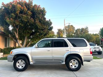 1999 Toyota 4runner Limited 4x4 4wd with rear E Locker