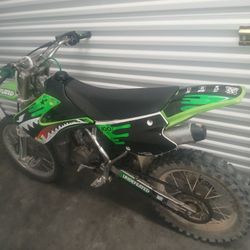 2005 2-stroke Kawasaki Kx 100