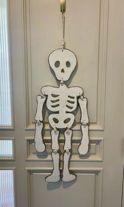 LARGE HALLOWEEN WOOD HANGING SKELETON BOHO CHIC STYLE DECOR