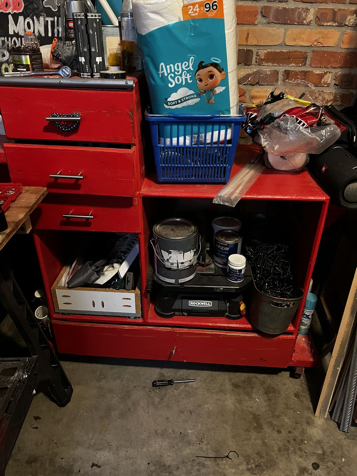 Tool Chest With Wheels