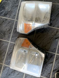 2014 Ford 250 headlights