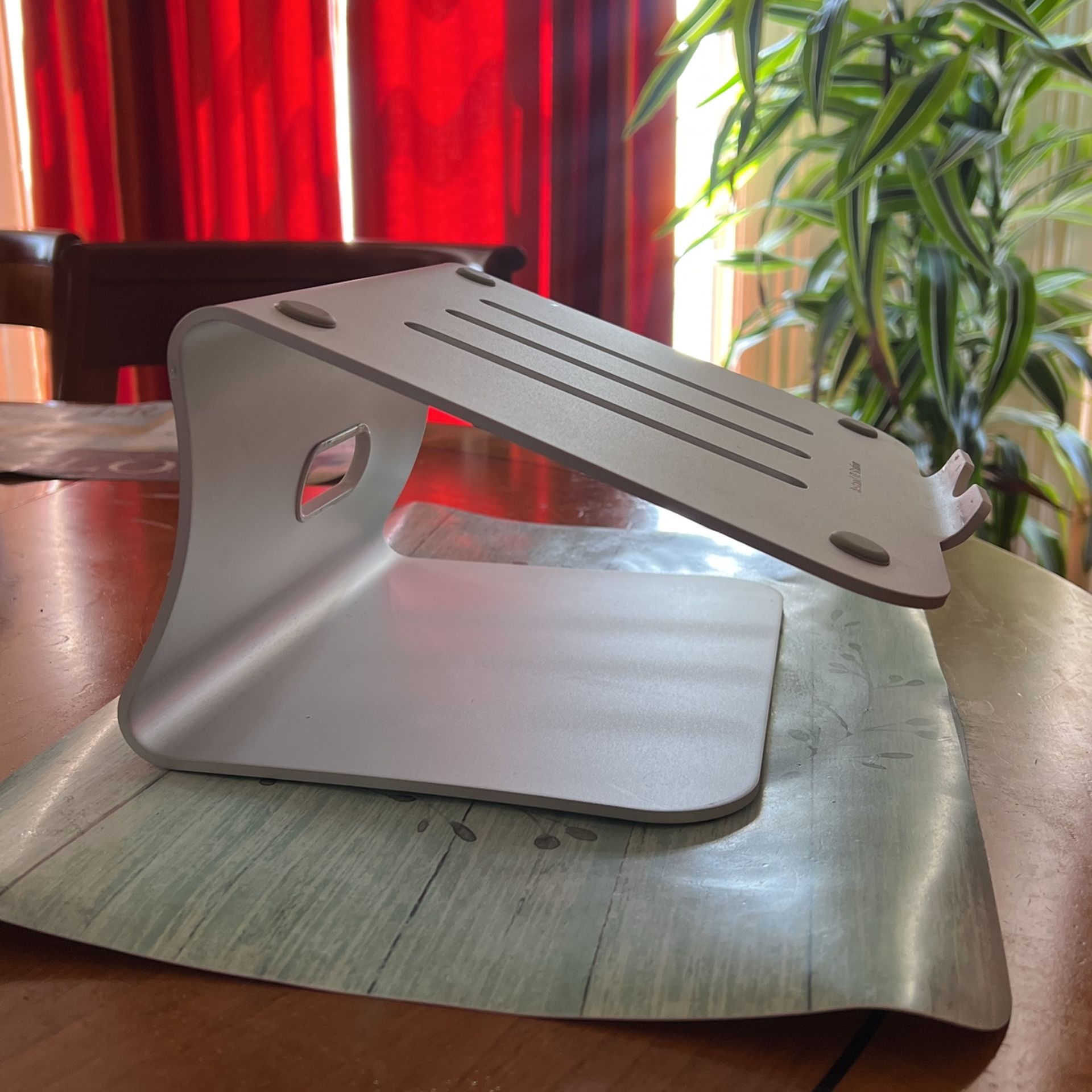 Laptop Stand