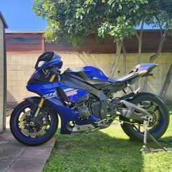 2017 Yamaha Yzf R1