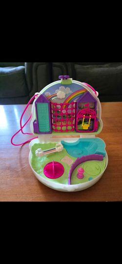 Rainbow polly pocket