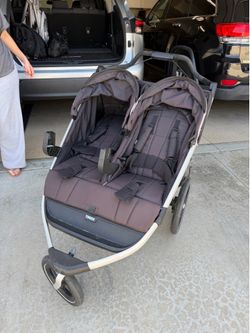 Thule Double Stroller