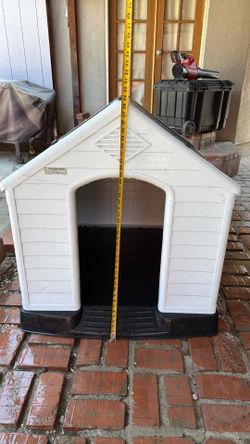 Dog house
