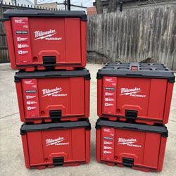 Milwaukee Packout 19.5 in. W x 14.7 in. H x 14.5 in. D Cabinet in Red 